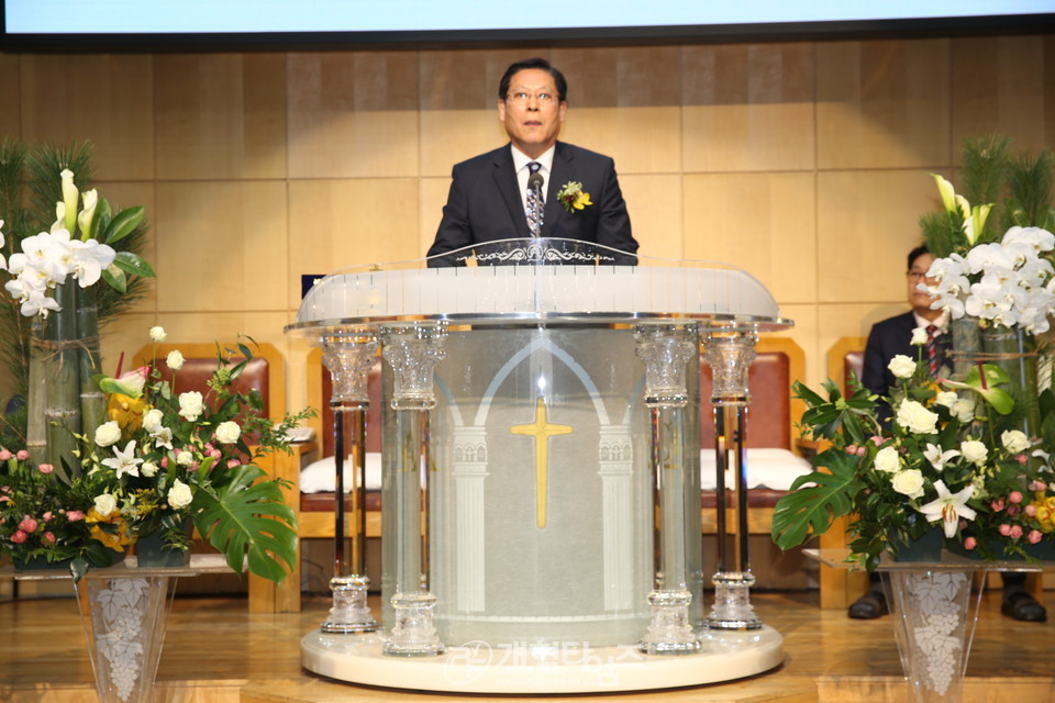 서울협, 신년감사예배, 상임회장 최덕규 장로