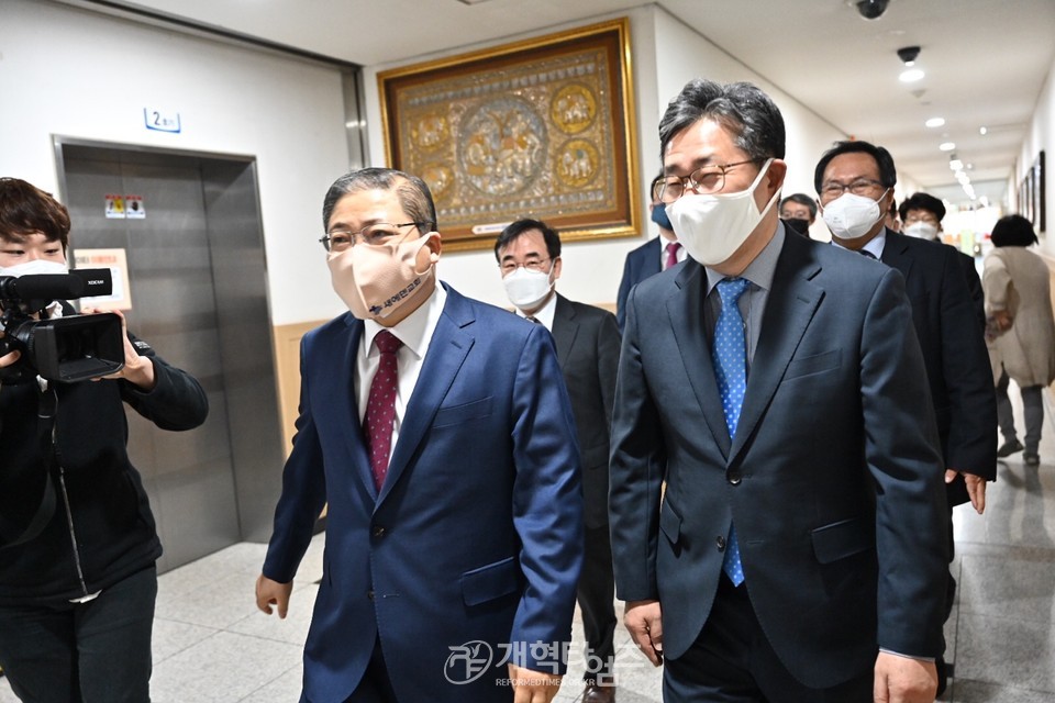 소강석 목사와 문체부 박양우 장관 모습