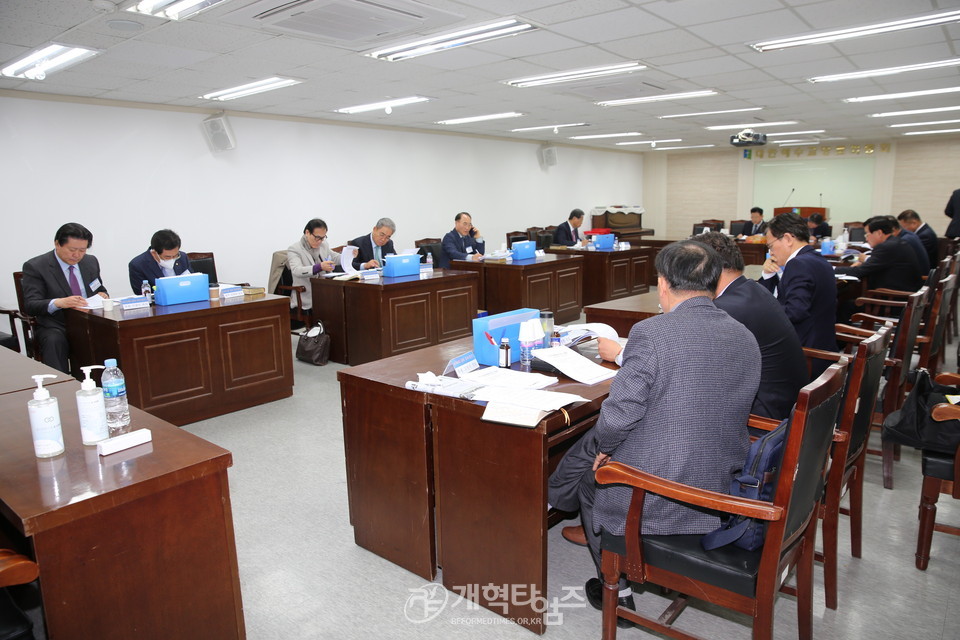 30일부터 진행 중인 감사부 중간 감사 모습
