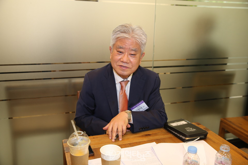 총회 신학부 자체 세미나 모습