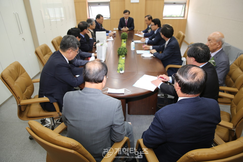 재경영남교직자협의회「제31회 정기총회」, 첫 임원회 모습