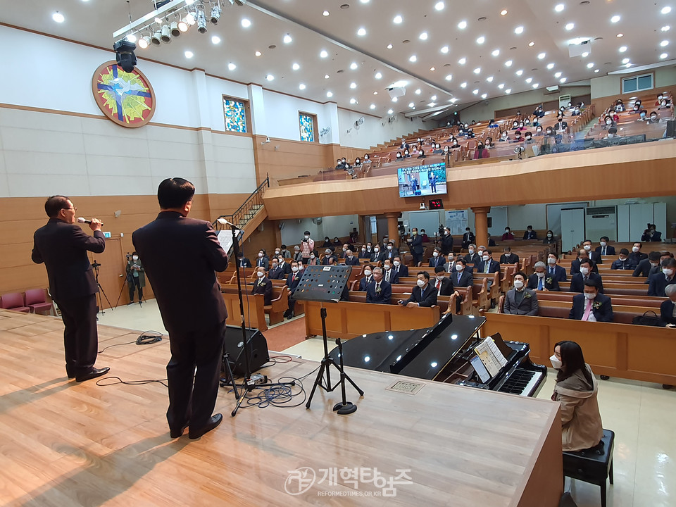 서남련, ‘태국 남부 송클라도 핫야이시 탄프라펀 교회 건축을 위한 선교 대회’ 모습