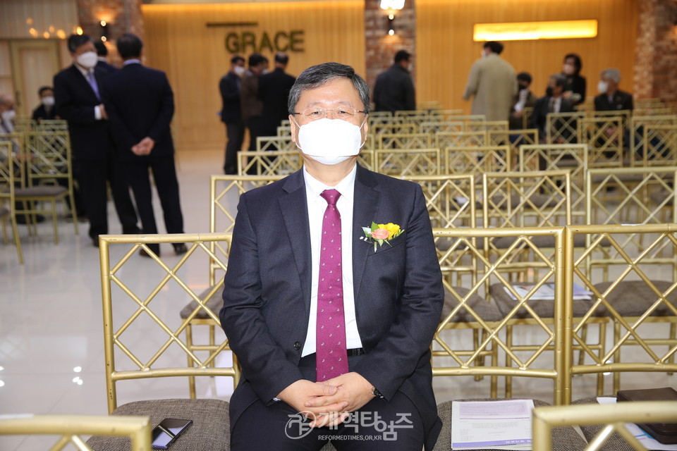 재경영남교직자협의회「제32회 정기총회」, 신임 상임회장 맹일형 목사 모습