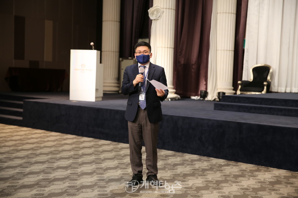 제106회기 총준위 제3차 전체회의, 오은총 부장 대우 보고 모습