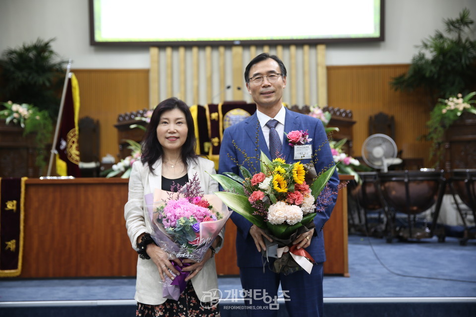 전국주일학교연합회 제67회 정기총회, 수석부회장 이해중 장로 내외 모습