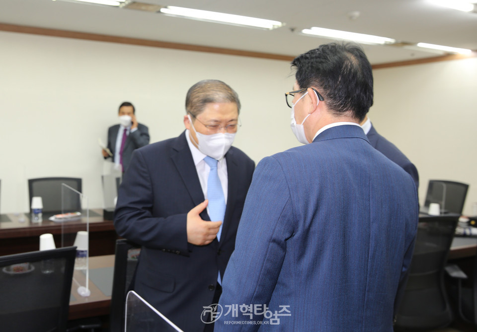 한교총과 한교연, 첫 공식 회동 준비 모습