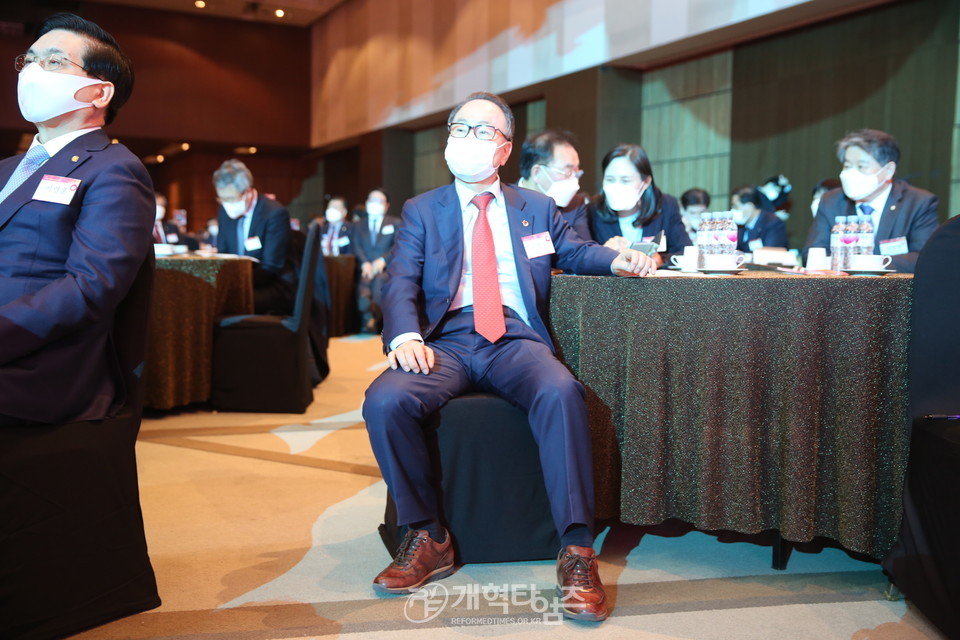 한교총, ‘2021 한국교회 연합과 비전대회’, 예장 통합 총회장 류영모 목사 모습