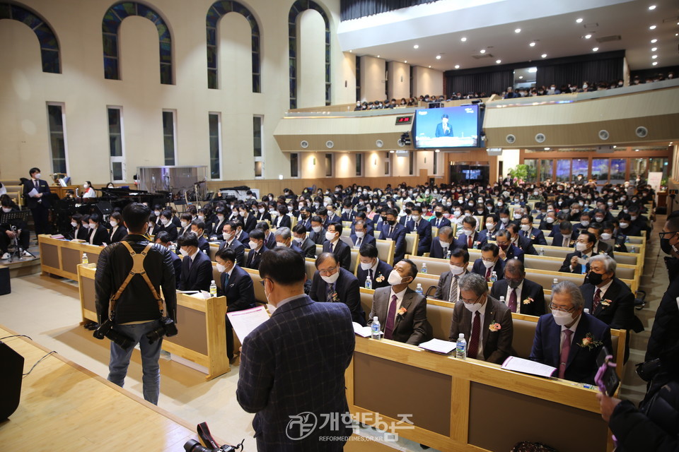 판암장로교회 임직감사예배 모습