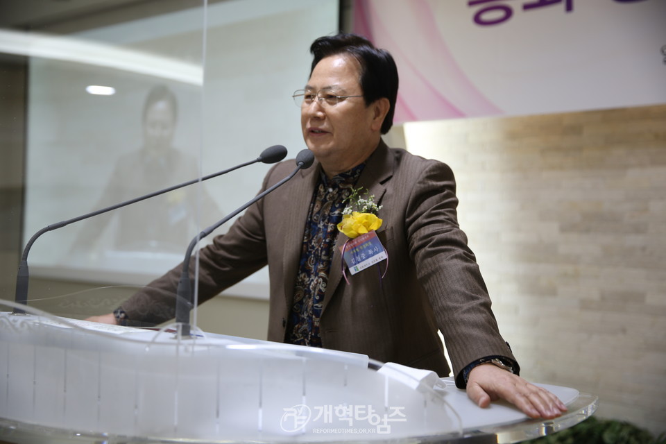 충청협의회, 「2022년 신년하례회」, 서북협 명예회장 김철중 목사 모습