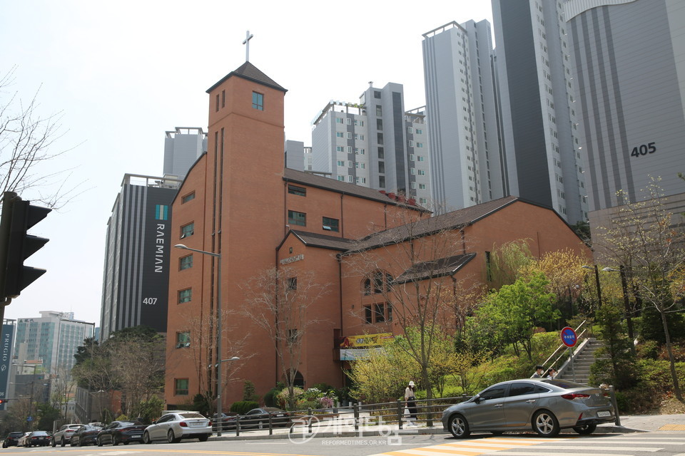 서울노회 제101회 정기회가 열린 아현장로교회당 모습