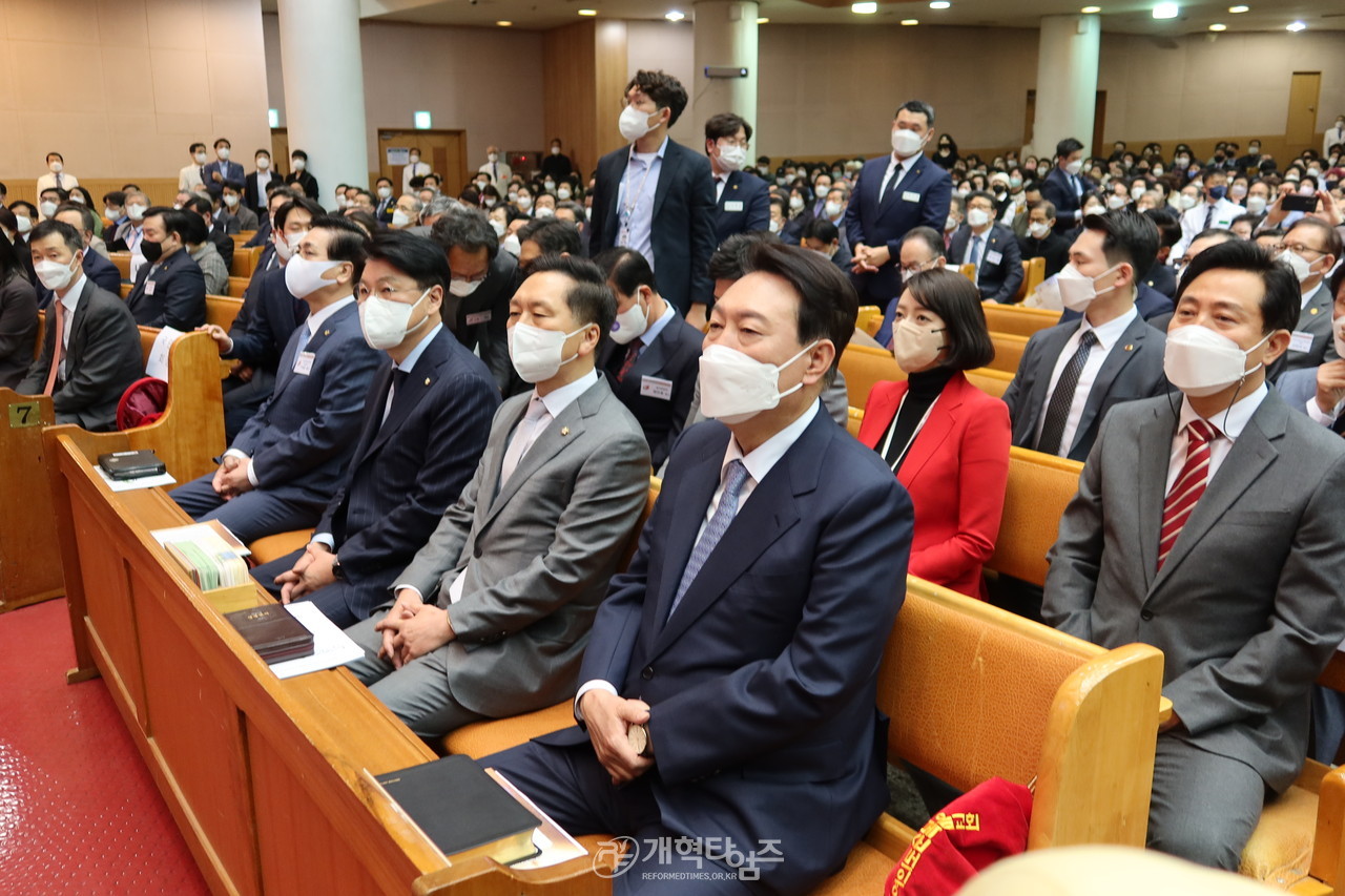 여의도순복음교회에서 열린 「2022 한국교회부활절연합예배」 모습
