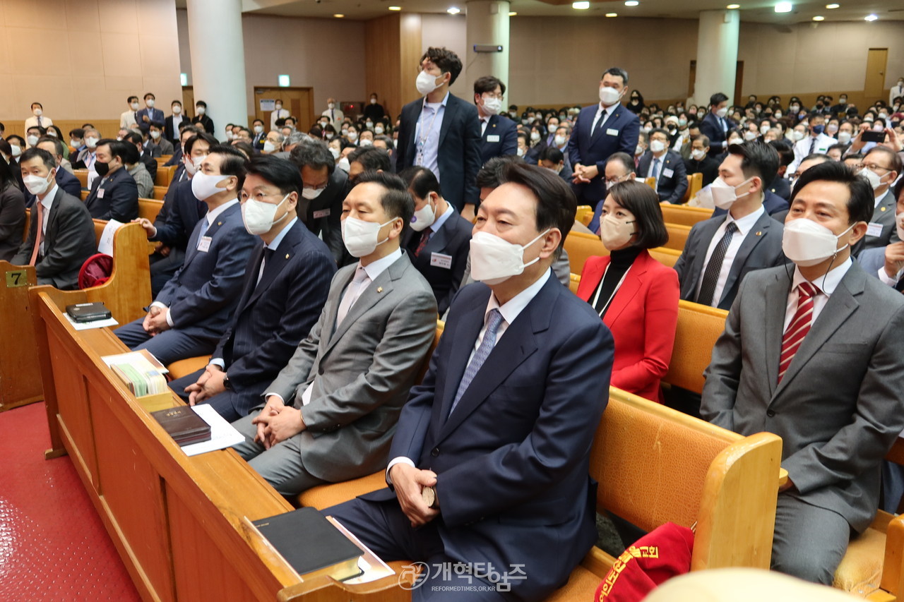 여의도순복음교회에서 열린 「2022 한국교회부활절연합예배」 모습