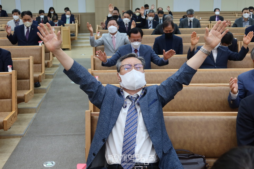 전국목장기도회 준비기도회 및 전국 노회장.서기 은혜로운동행기도회 모습