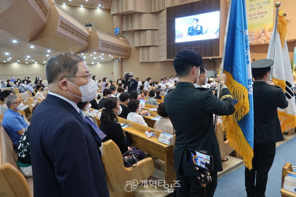 제72주년 한국전 참전용사 초청 보은 및 6.25 상기 기도회 모습