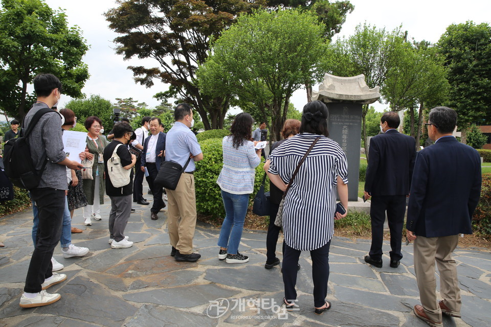 한장총, 신학생 대상 한국장로교 역사탐방 모습