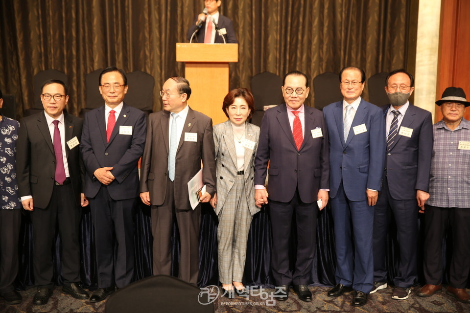 「서울특별시와 대한민국을 위한 서울시조찬기도회 창립예배」 모습