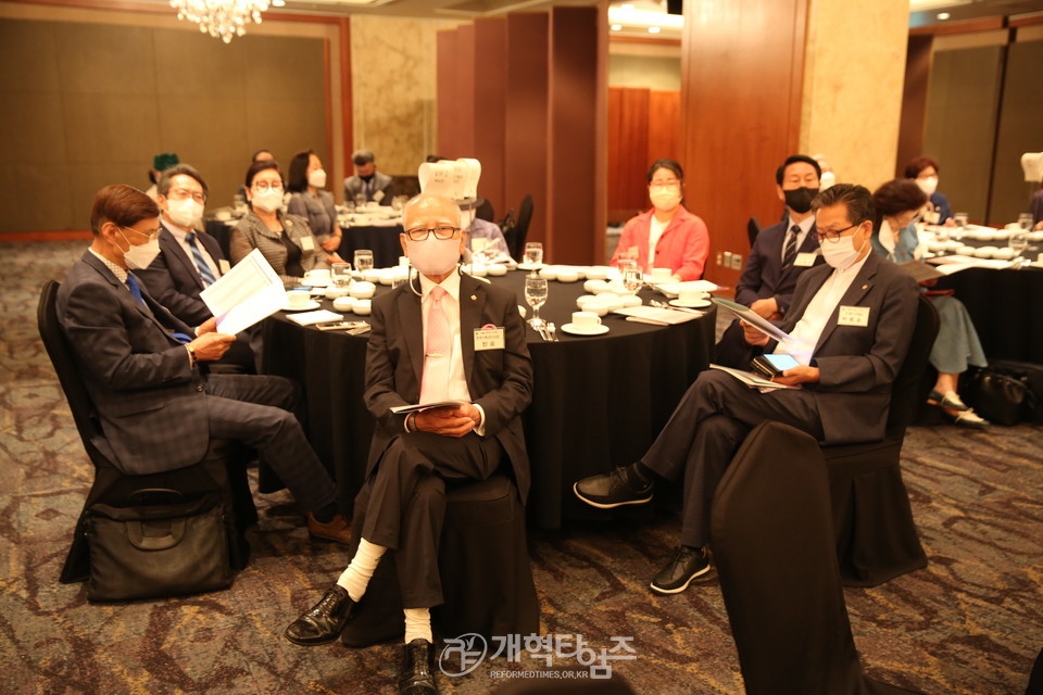 「서울특별시와 대한민국을 위한 서울시조찬기도회 창립예배」 모습