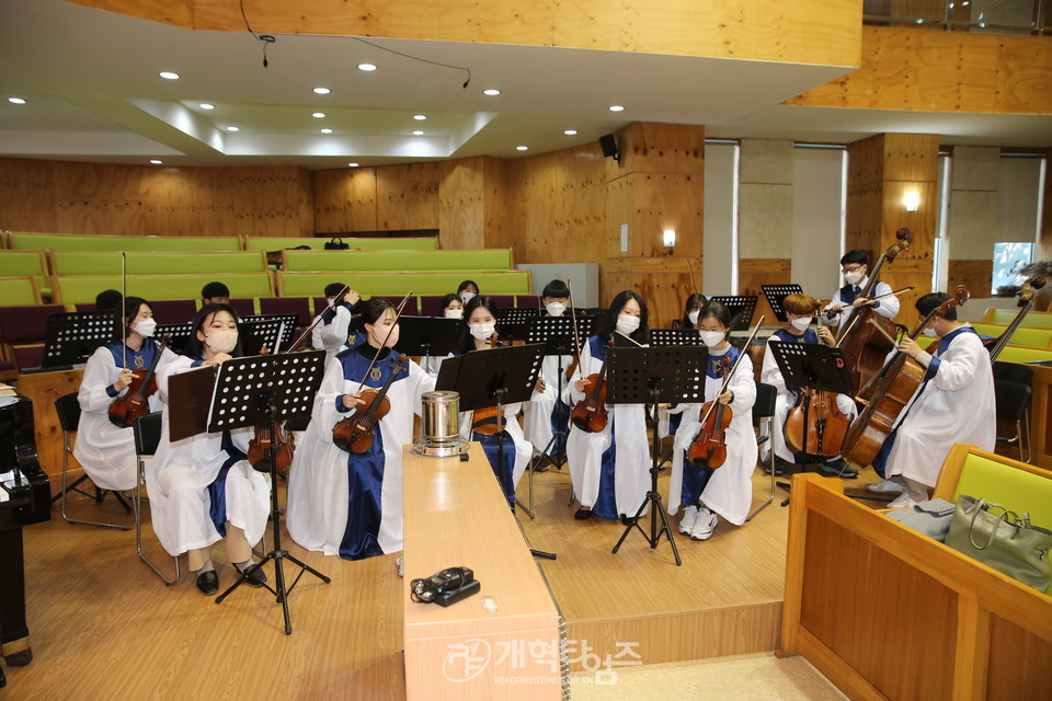 은샘교회 조승호 목사 아들 조민영 군 결혼 예식 모습