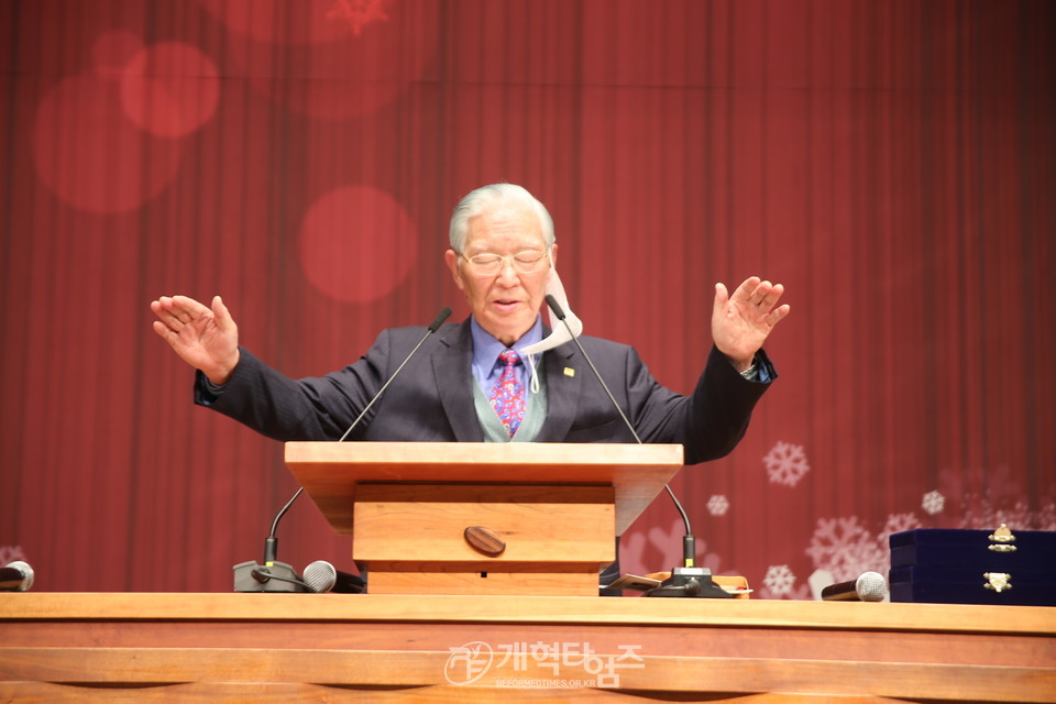 장충교회, 원로목사 추대 및 담임목사 위임식 모습
