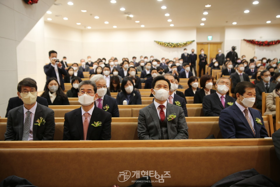 장충교회, 원로목사 추대 및 담임목사 위임식 모습