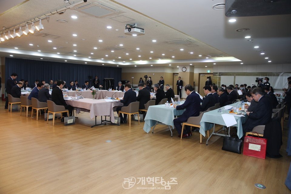 한국교회교단장회의 모습(기성 신길교회)