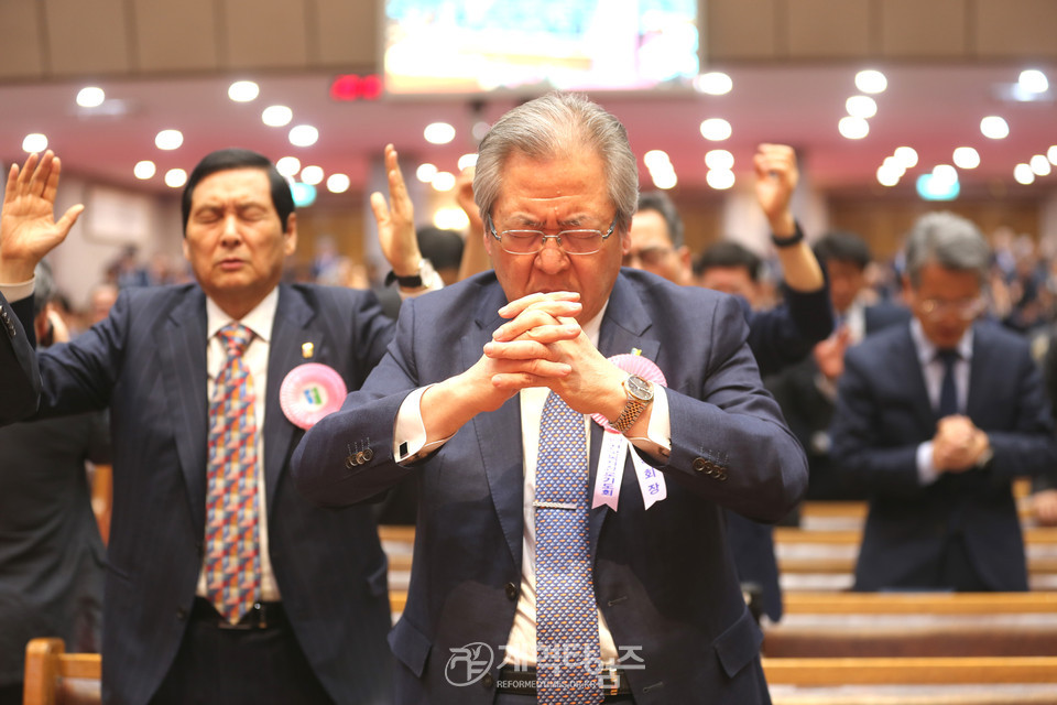 충현교회에서 열린 제60회 전국목사장로기도회 모습