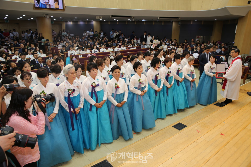 원주중부교회, 「교회 설립 63주년 기념 추대ㆍ은퇴ㆍ임직감사예배」 모습