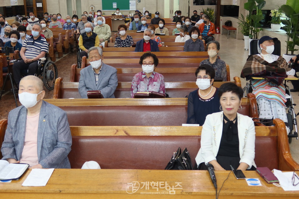 수도노회남전도회, 중앙보훈교회 환우위문예배 모습