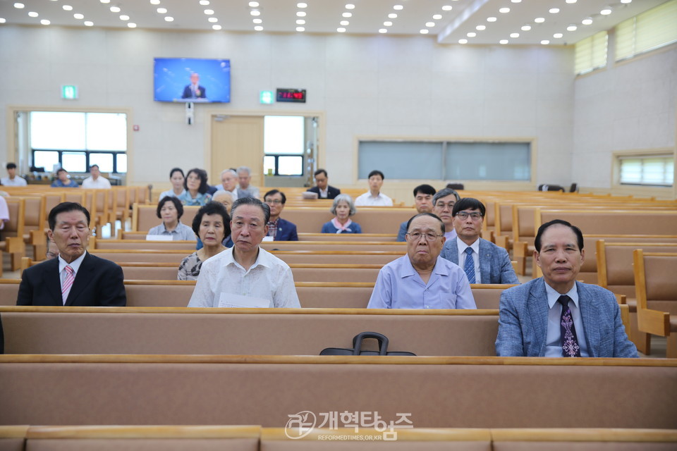 GMS 전문선교사훈련원 제중원 제2대 원장 한흥택 목사, 취임감사예배 모습