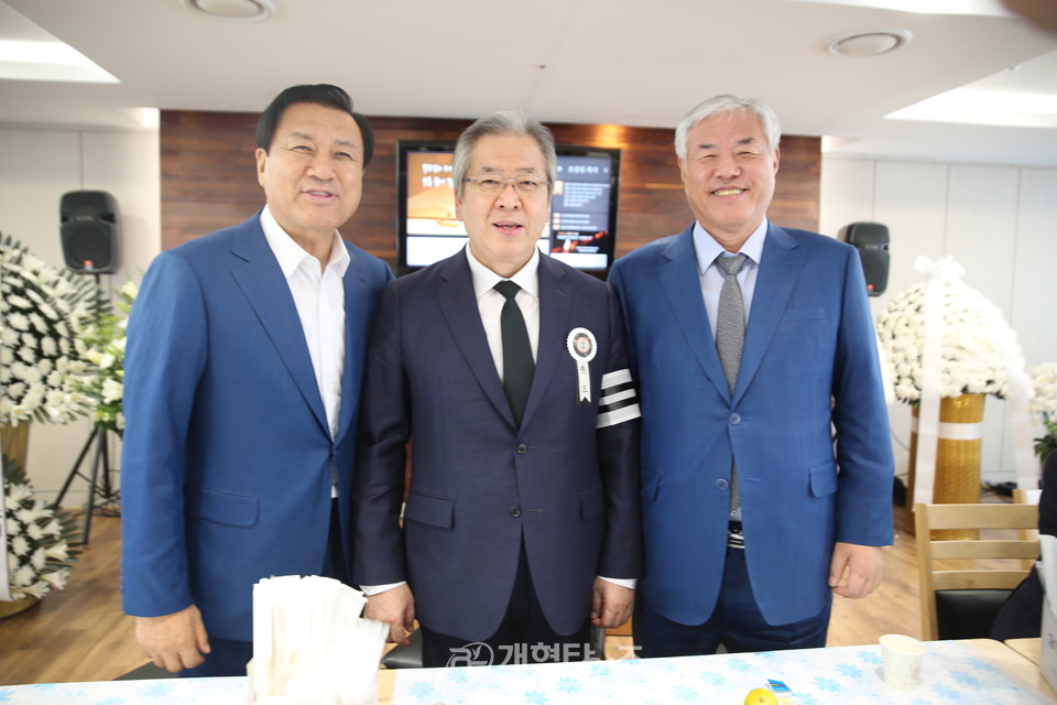 故 오상진 목사 장례식장에서