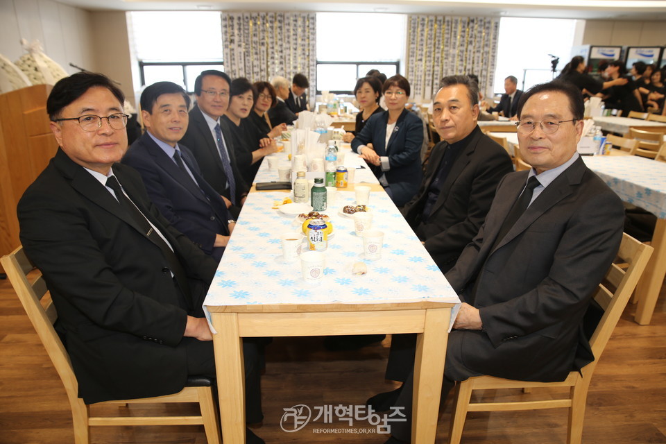 故 오상진 목사 장례식장에서