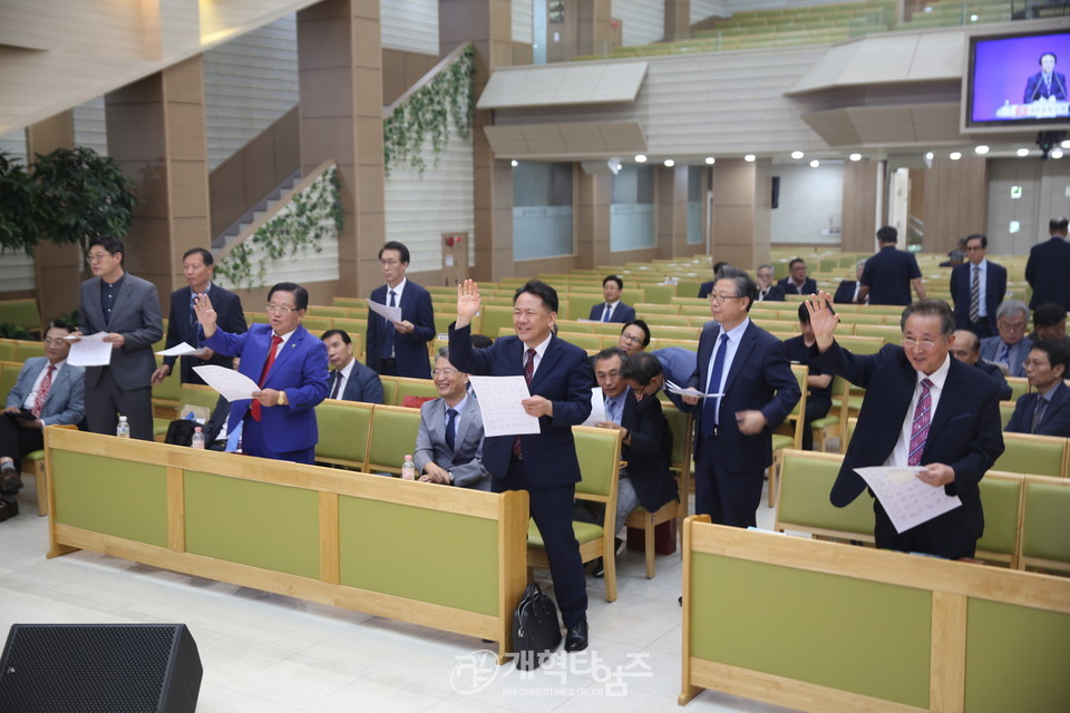 중부협의회, ‘노회장 취임 축하감사예배 및 총회 상비부 공천 모임’ 모습