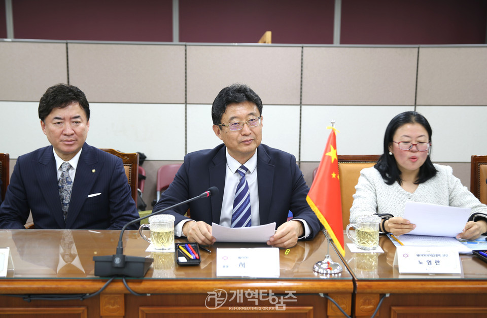 웨이하이직업대학 대표단, 용산구청 방문 및 박희영 구청장 명예교수 위촉 모습