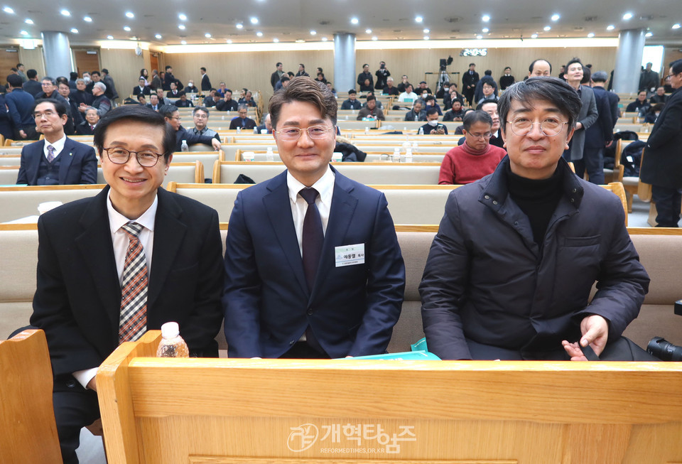 「교회여일어나라위원회」 주최, 「ONE DAY 송년말씀축제」 모습(새로남교회에서)