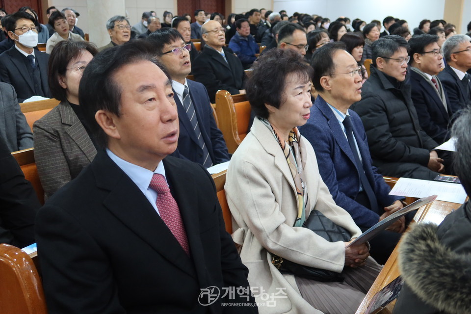 공항벧엘교회, 원로목사 추대 및 담임목사 위임식 모습