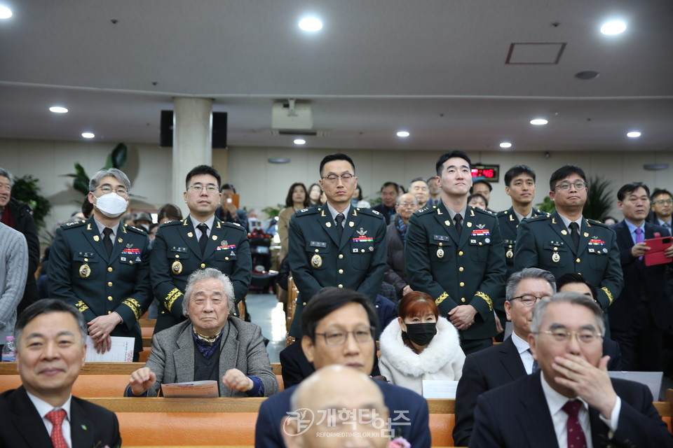 공항벧엘교회, 원로목사 추대 및 담임목사 위임식 모습