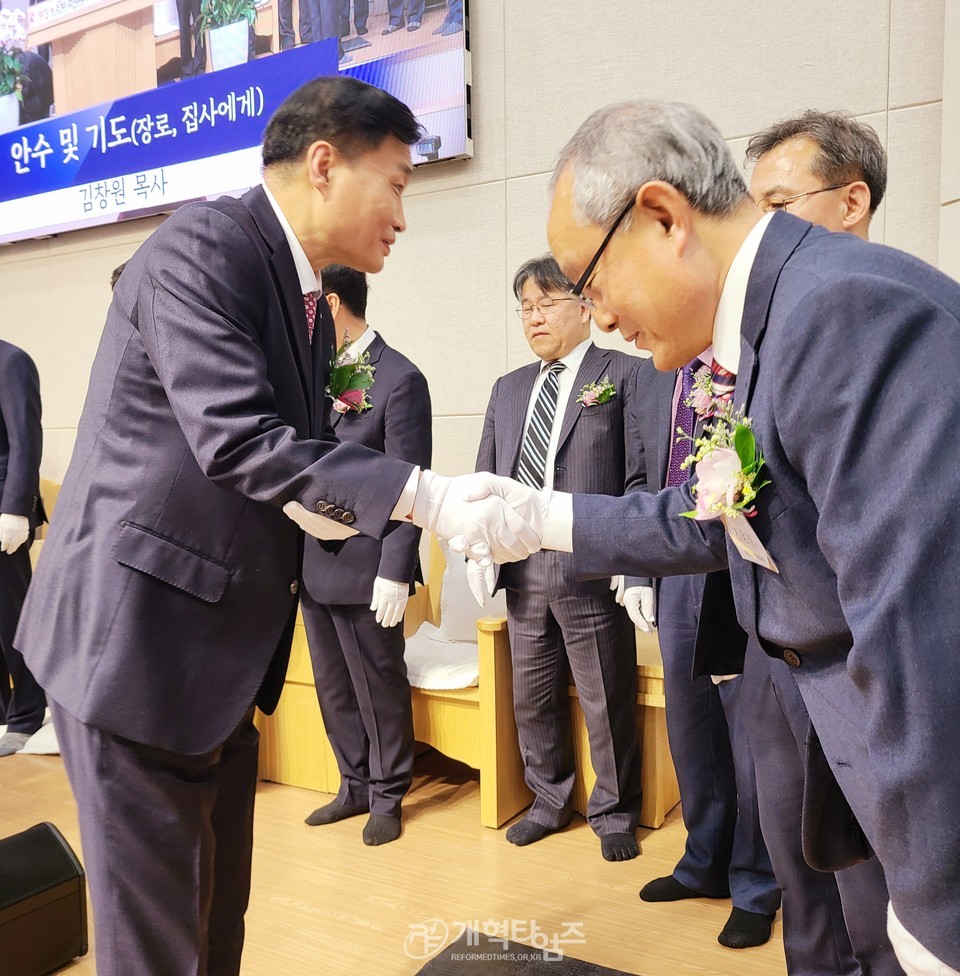 대남교회, 교회설립 50주년 기념, 임직 및 은퇴감사예배 모습