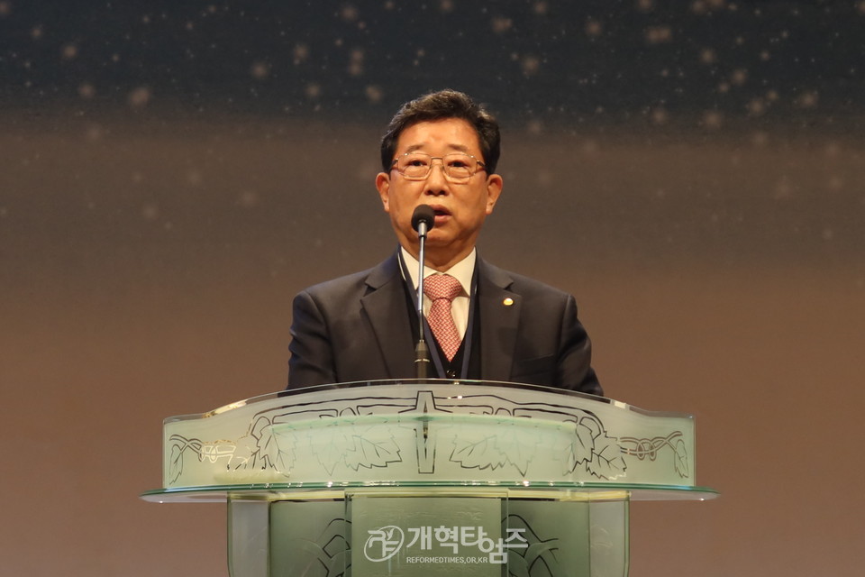 제53회기 전국장로회 서울ㆍ서북지역 임역원 간담회 및 기도회 모습
