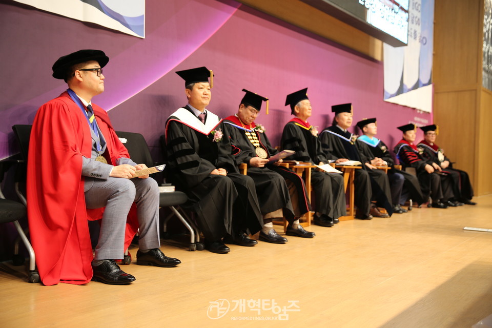 칼빈대, 2023학년도 학위수여식 모습