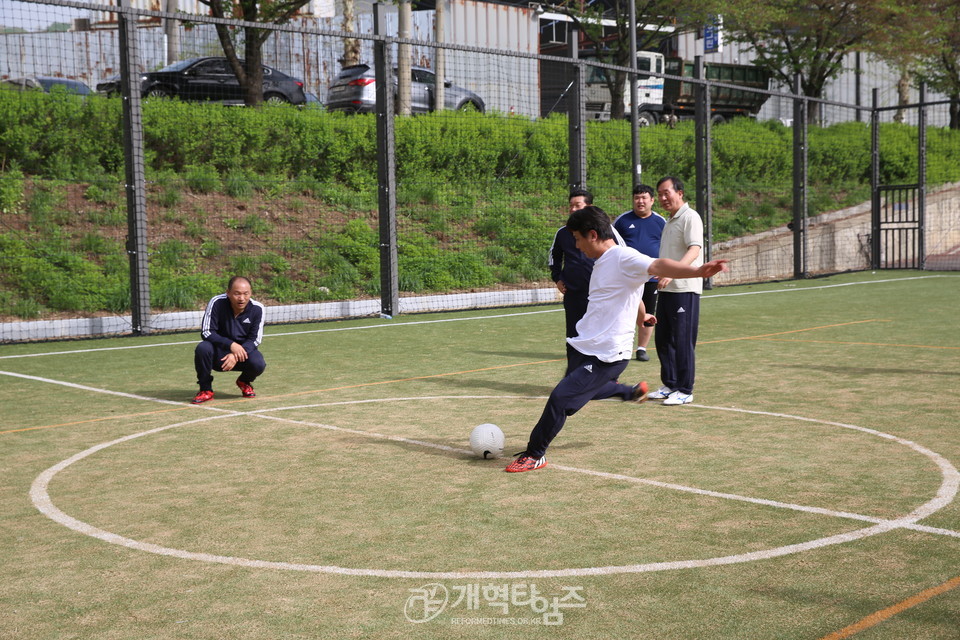 동한서노회 제85회 정기노회 모습