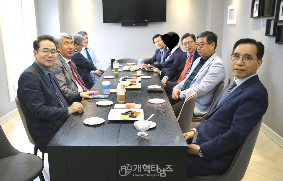 대륙선교회(前 서북선교회) 제32차 5월 정기모임 모습