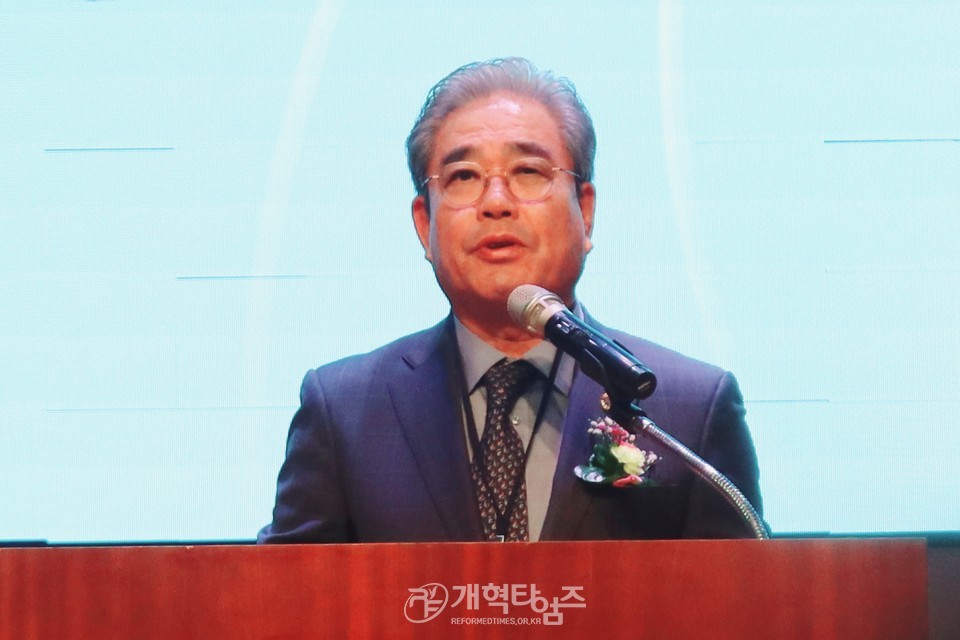 서울ㆍ서북지역남전도회 회원부부수련회 모습