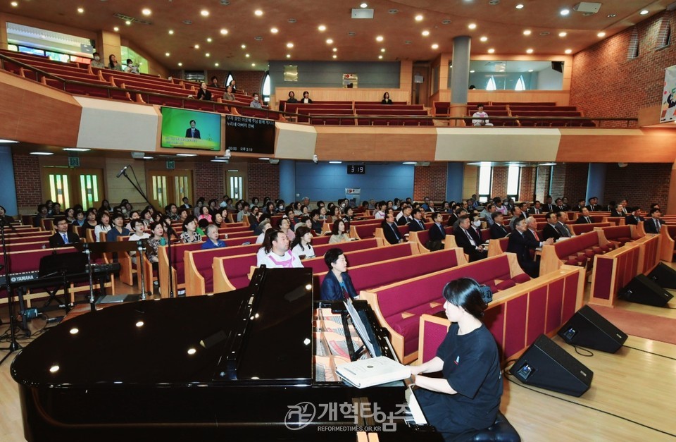 인천노회남전도회 3차 순회헌신예배 모습