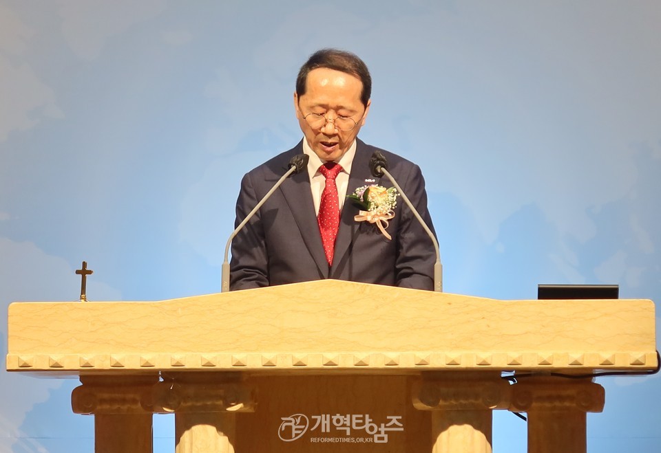 동안주노회장로회 정기총회 모습