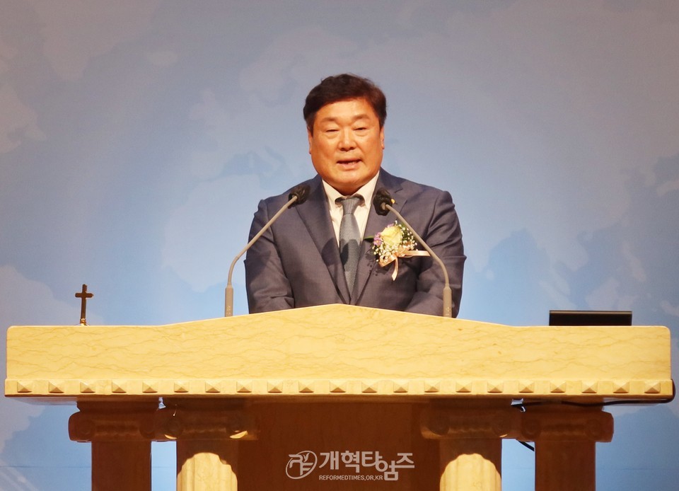 동안주노회장로회 정기총회 모습