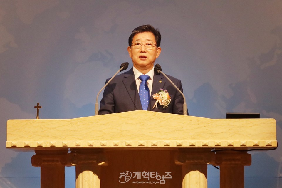 동안주노회장로회 정기총회 모습