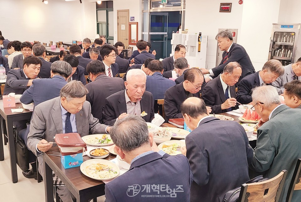 인천노회남전도회 순회헌신예배 모습