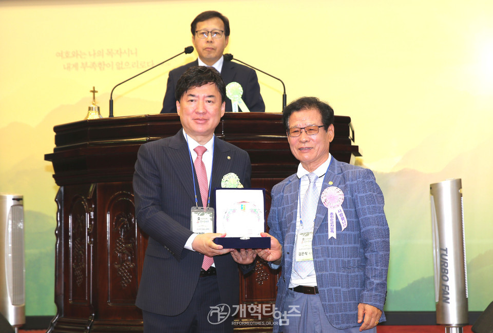 순교자기념사업부, 순교자 유족 초청예배 모습