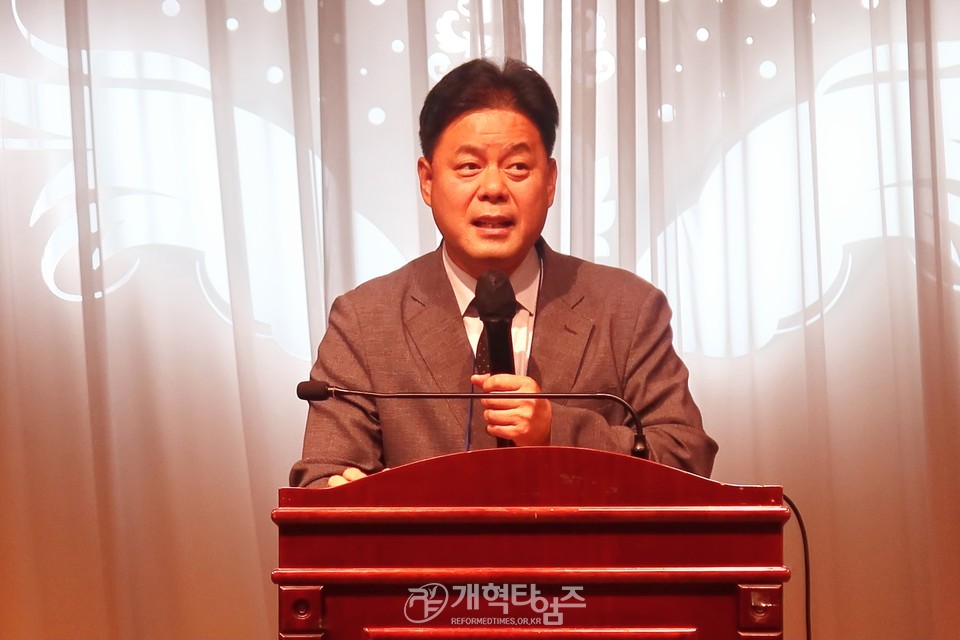 서평양노회 제57회 2024 교역자 부부수양회 모습