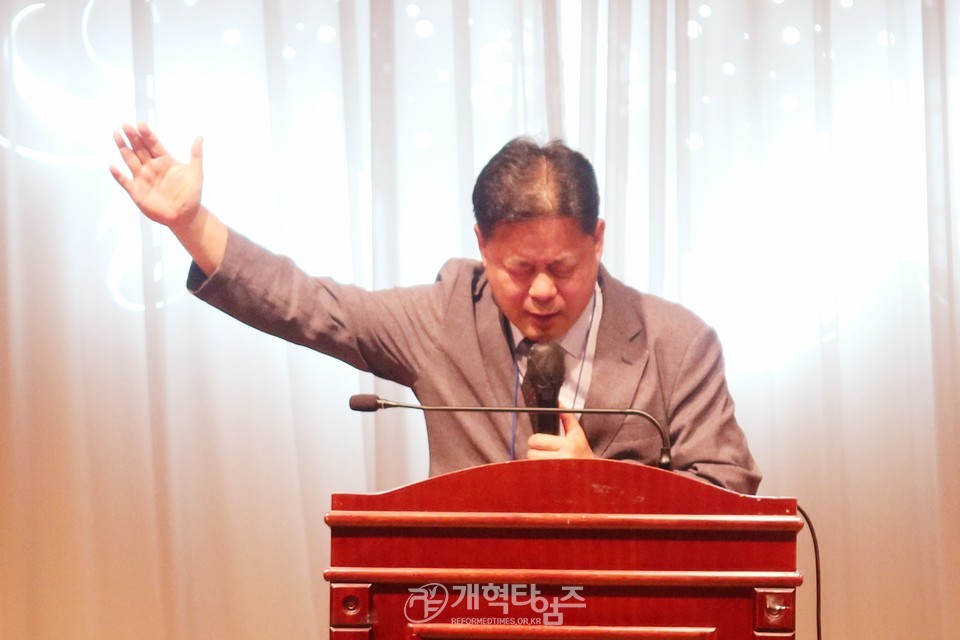 서평양노회 제57회 2024 교역자 부부수양회 모습